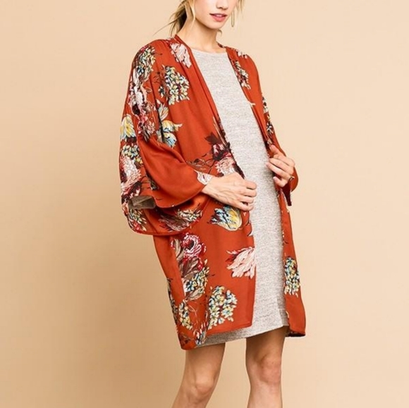 NWT Umgee Boho Bell Sleeve Kimono - Picture 2 of 8